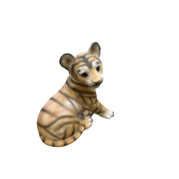 Royal Crown Vintage Tiger Cub With Sweet Expression Figurine vintage - Picture 2 of 4